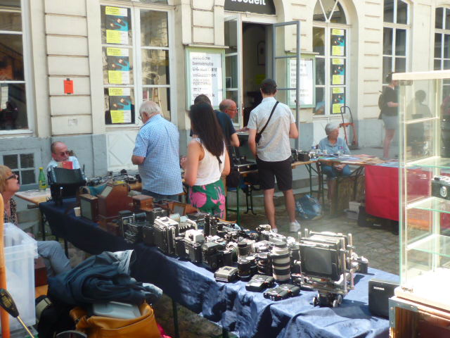 Lille, 10 juin 2023 - Institut pour la Photographie - Brocante photo