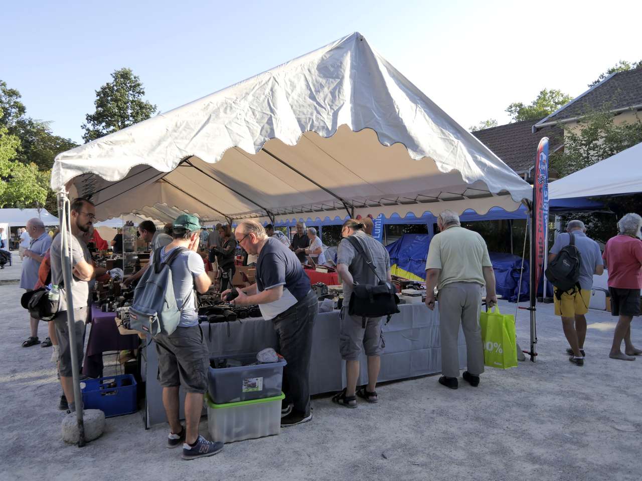 Vue générale du stand - St Bonnet de Mure 2023